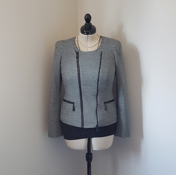 🆕️V.Camuto- Blazer - Picture 3 of 15